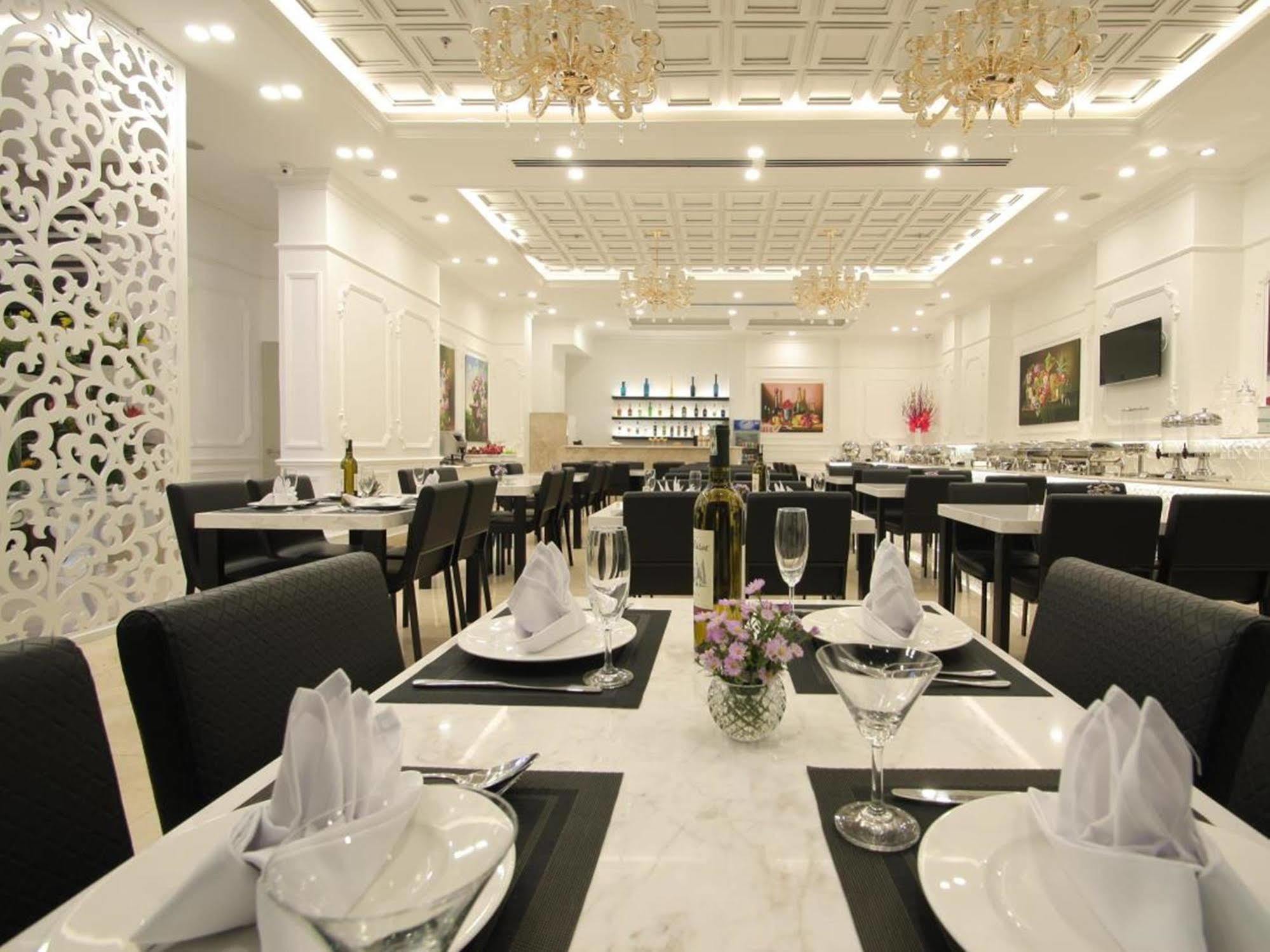 Le Duy Grand Hotel Ho Chi Minh City Exterior photo
