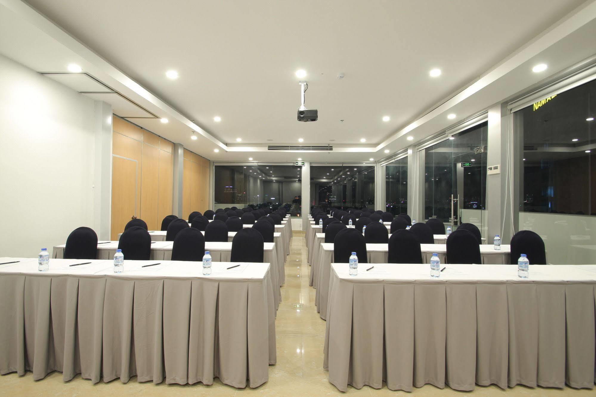 Le Duy Grand Hotel Ho Chi Minh City Exterior photo