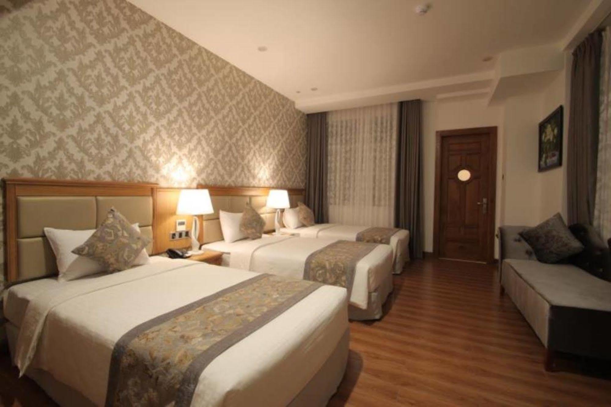 Le Duy Grand Hotel Ho Chi Minh City Exterior photo